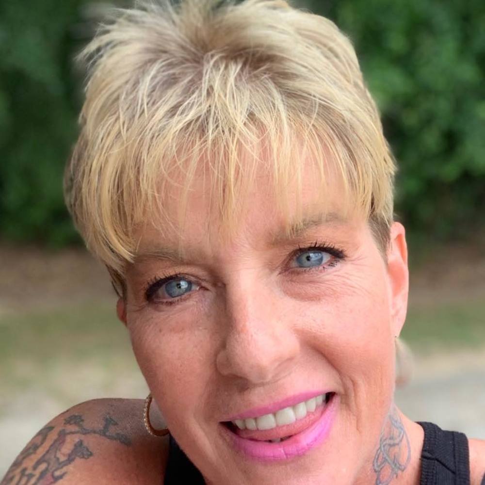 Meet your Posher, Lisa